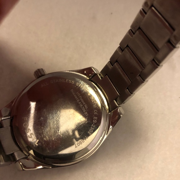 Fossil “Love” ES-2302 Ladies Watch - Picture 3 of 4